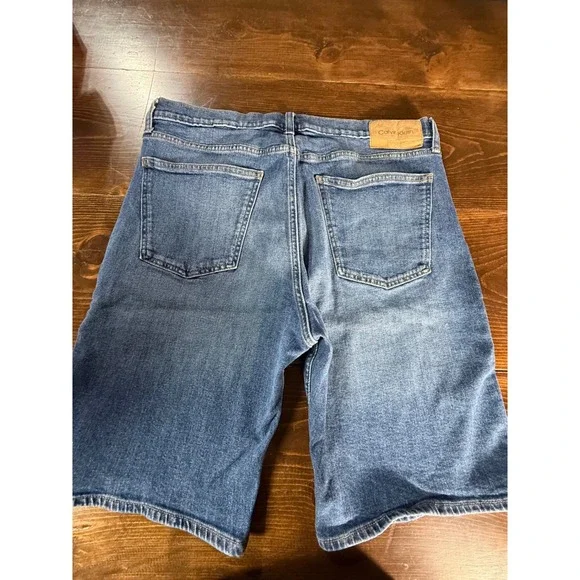 Calvin Klein Mens Straight Denim Shorts Blue Medium Wash W36 40719LU - Picture 2 of 12